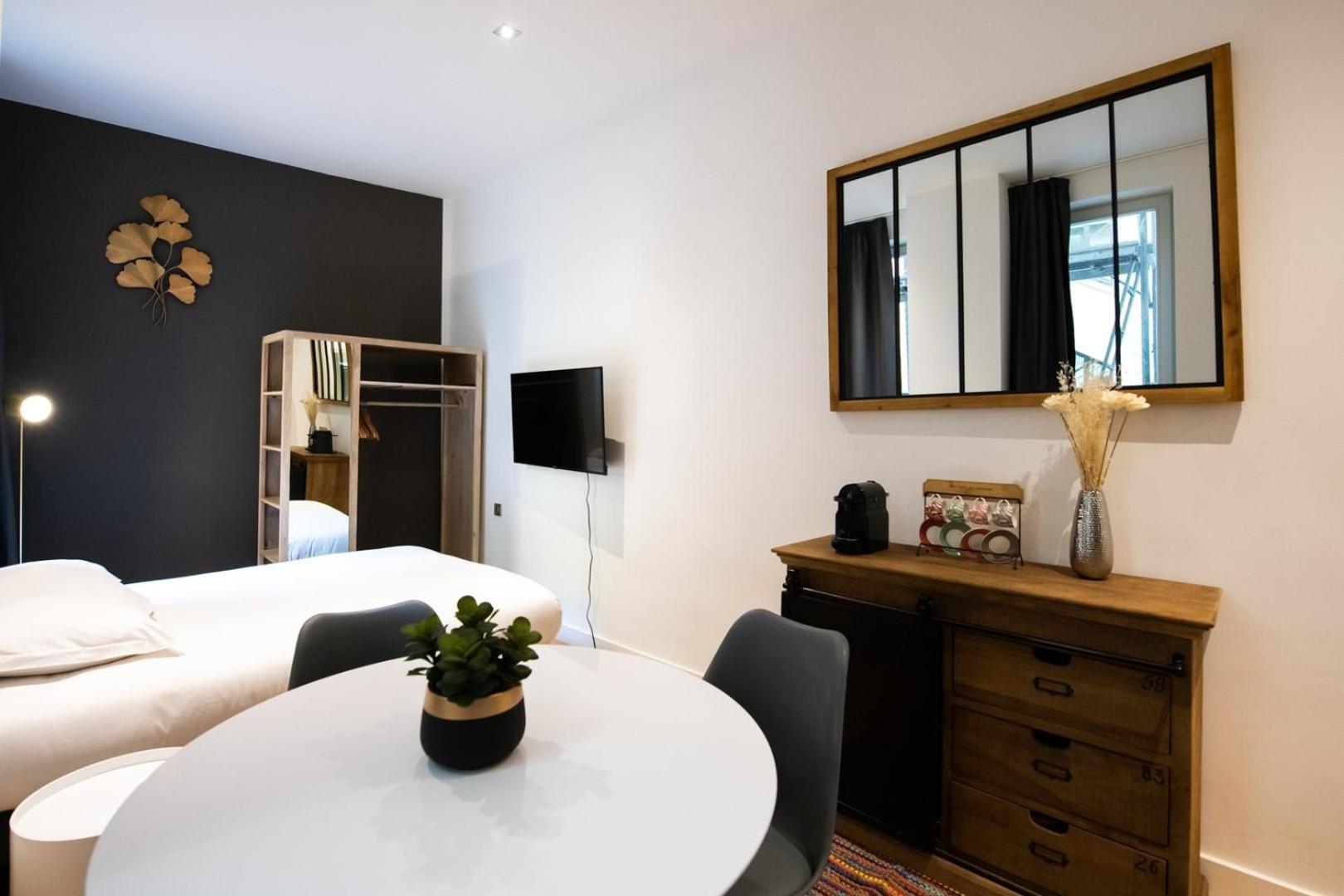 Le St Germain - Petillant Studio Decore Avec Gout En Centre-Ville Lyon Eksteriør billede